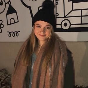 Meet your Posher, Julia